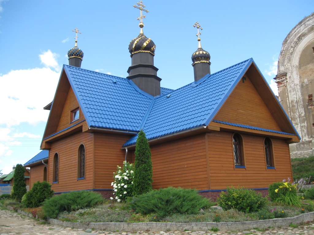 Холопеничи храм